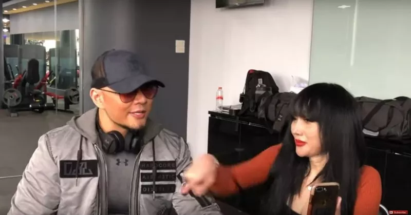 Deddy Corbuzier Tantang Lucinta Luna Berenang Bareng Pakai Bikini