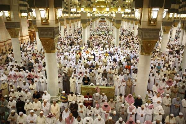 Edaran Muhammadiyah: Tarawih di Rumah dan Tenaga Kesehatan Boleh Tak Puasa