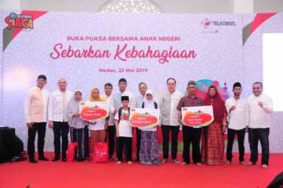 Roadshow Ramadan, Telkomsel â€œSebarkan Kebahagiaanâ€ dengan 5.000 Anak Negeri & Kaum Dhuafa