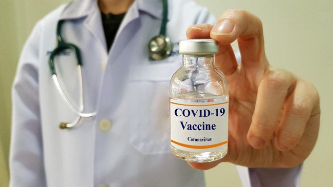 Menristek: Vaksin Covid-19 Tak Bertahan Seumur Hidup