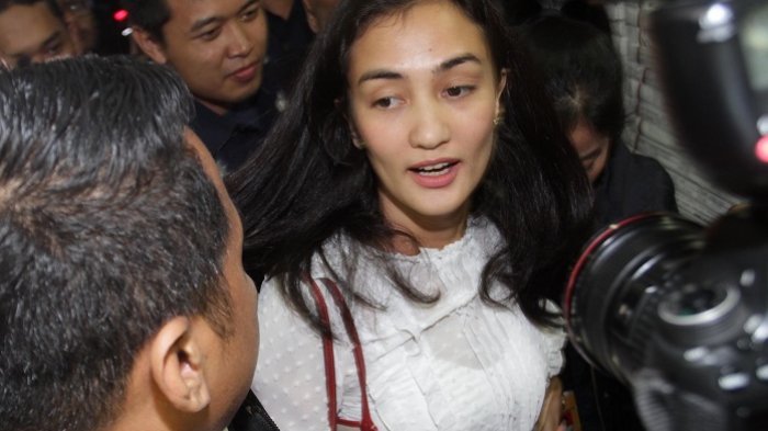 Atiqah Usahakan Ratna Sarumpaet bisa jadi Tahanan Rumah