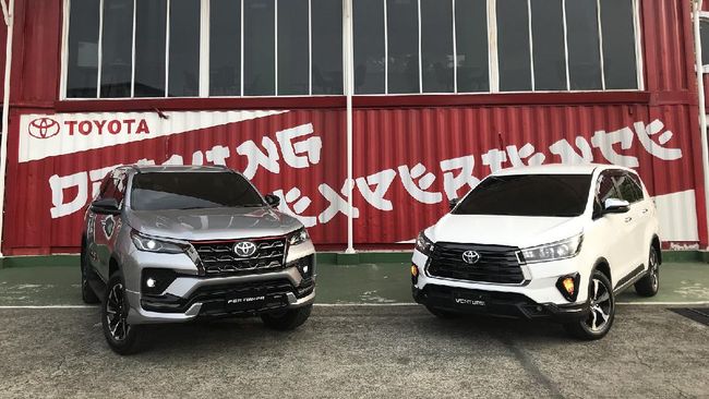 Pemerintah Buka Peluang Insentif Pajak bagi Innova dan Fortuner
