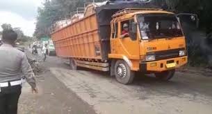 Dishub Riau Segera  Tertibkan Truk Tonase Berat