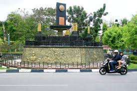 Akan Bangun JPO, Pemko Pekanbaru Pindahkan Tugu Adipura