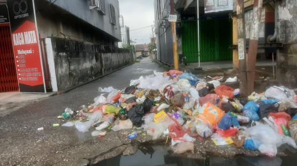Ini Alasan Jaksa Kembalikan SPDP Kasus Tumpukan Sampah di Pekanbaru 