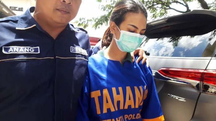 Nyanyi Lagu Religi, Kegiatan Terbaru Vanessa di Tahanan