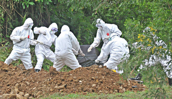 JHL Group Beri Bantuan Kepada Petugas Pemakaman Covid-19