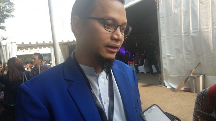 Putra Amien Rais, Hanafi Rais Mundur dari PAN dan DPR