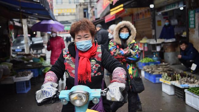 Perjuangan Warga Wuhan Sebulan Terisolir Akibat Corona