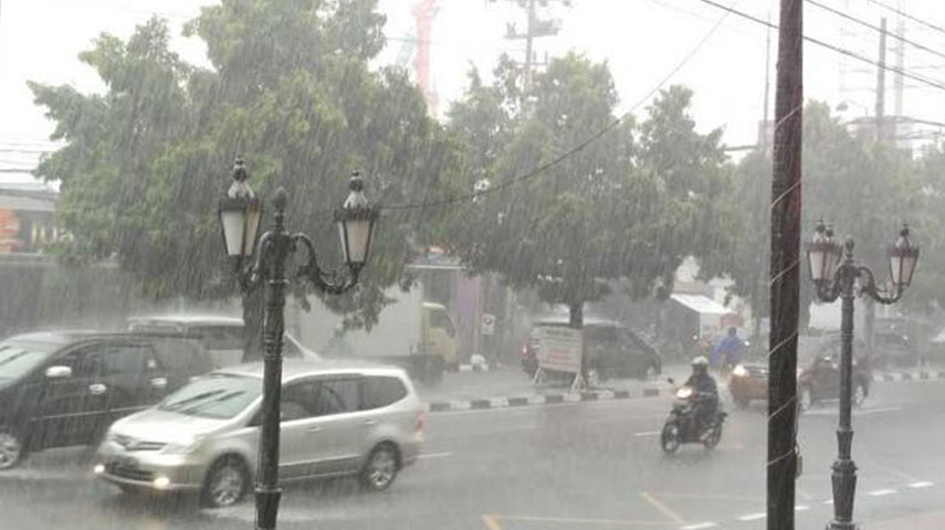 BMKG Ingatkan Potensi Hujan Lebat Angin Kencang Disertai Petir Hari Ini