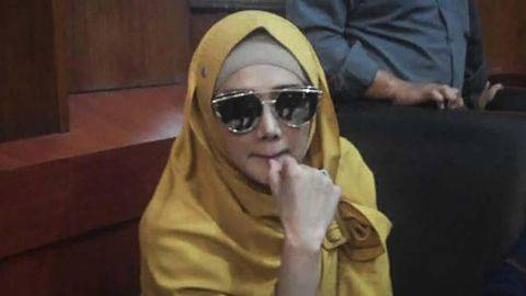 Pamer Kaca Mata Mewah di IG, Mulan Jameela di Tegur KPK