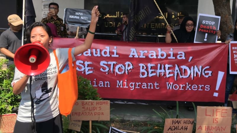 Demo Para Aktivis di Depan Kedutaan Besar Arab Saudi terkait Eksekusi Mati TKI Tuti Tursilawati 