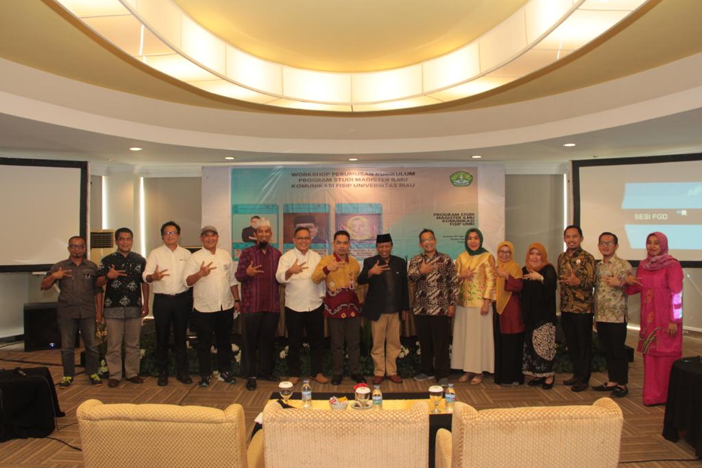 Magister Ilmu Komunikasi FISIP Unri Gelar Workshop Visi Misi dan Peninjauan Kurikulum