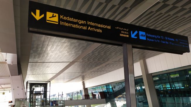 Pelaku Perjalanan Luar Negeri Wajib  Karantina Selama 14 Hari