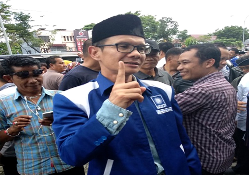 T. Zulmizan: 